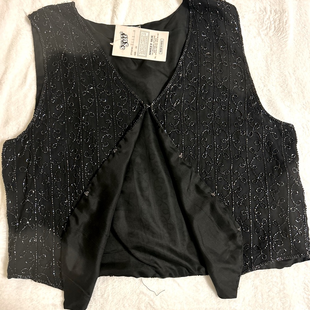 Silk Beaded Vest Black  Sleeveless Women’s Size 22 BRAND NEW!